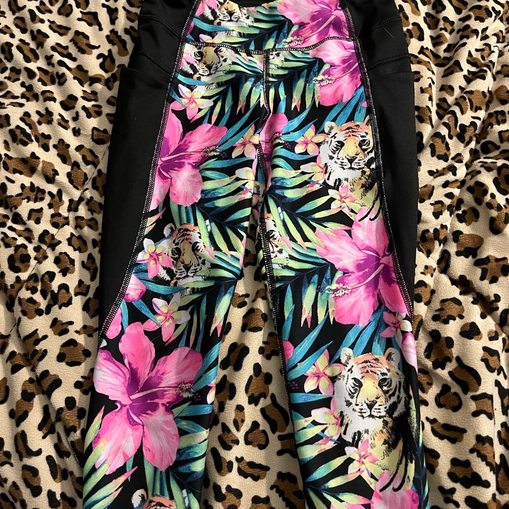 Leggings w/ pockets
